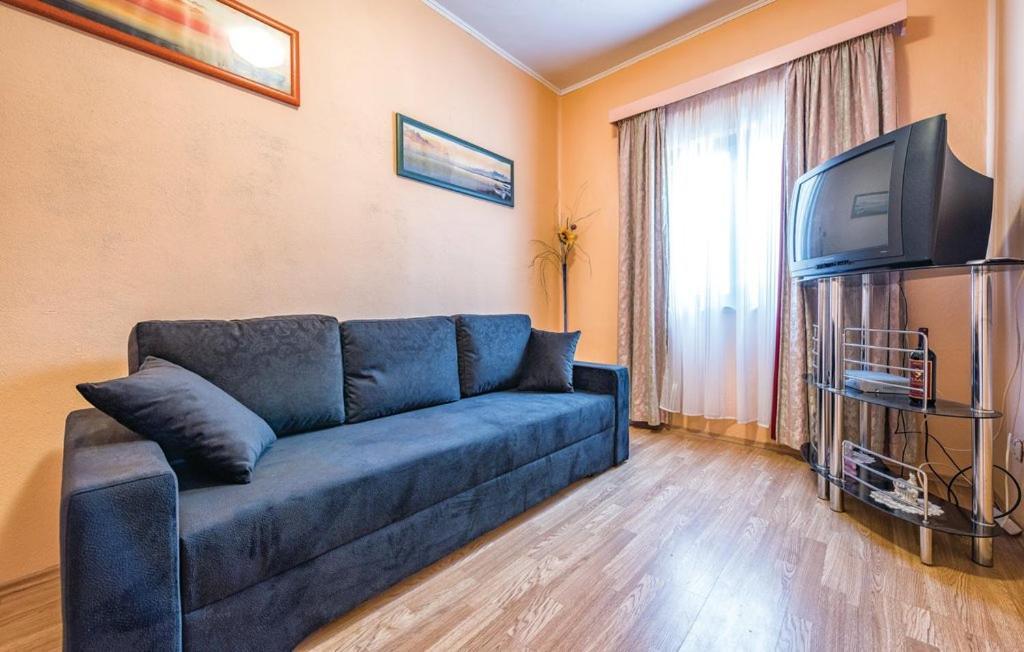 Apartment Tezak Kukci Екстер'єр фото