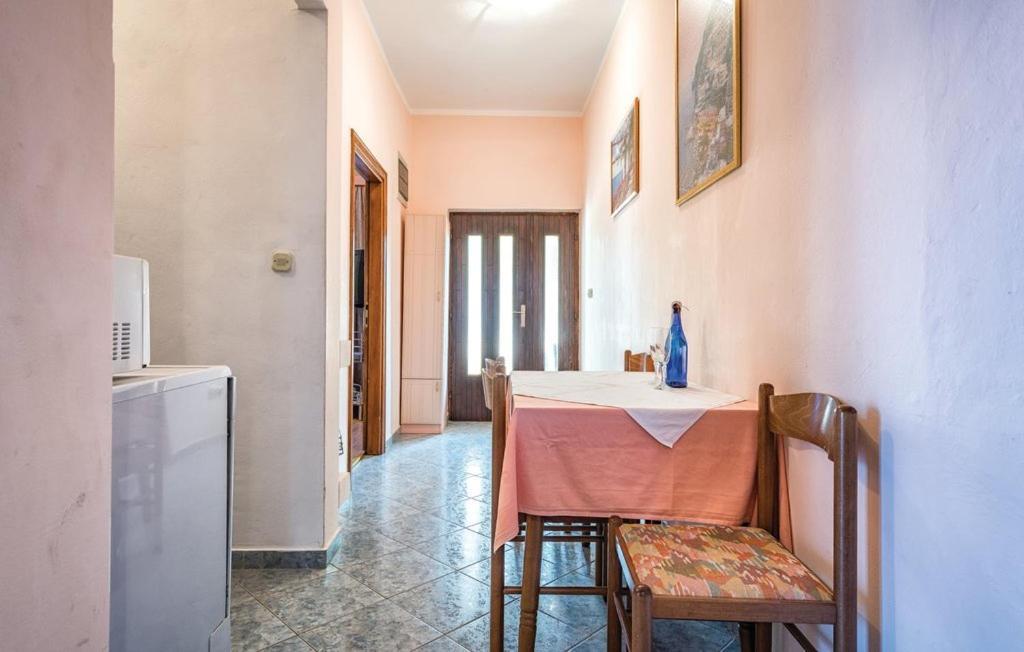Apartment Tezak Kukci Екстер'єр фото